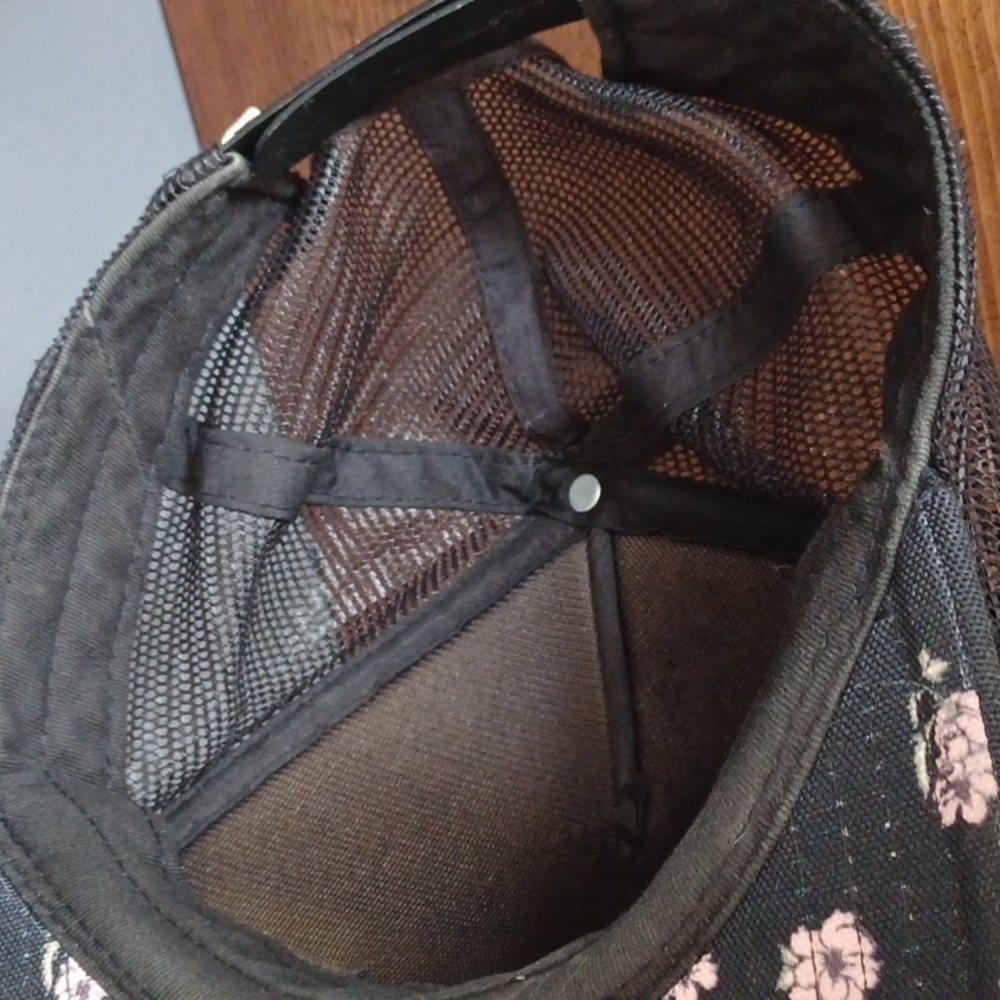 Vans hat - Picture 7 of 11